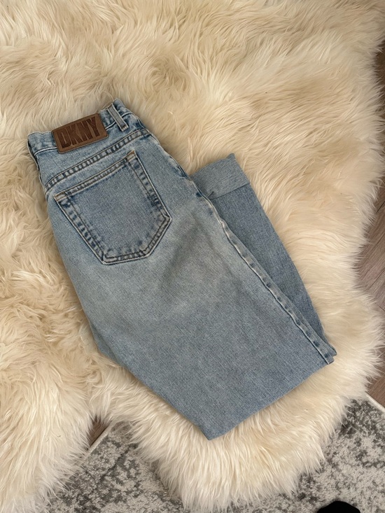 Dkny Denim - DKNY Light Wash High-Rise Straight Jeans